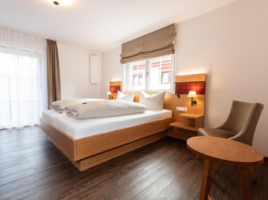Landgasthof Linde Hepbach, Hotel & Restaurant Маркдорф Экстерьер фото
